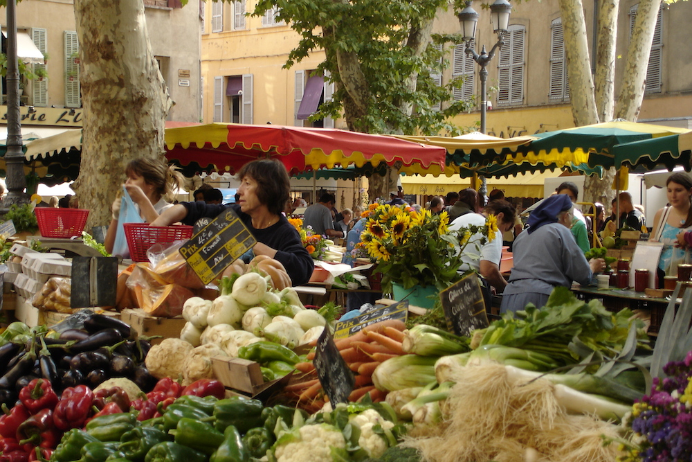 Les marchés dans le Gard - Cliquez sur la photo pour plus d'informations